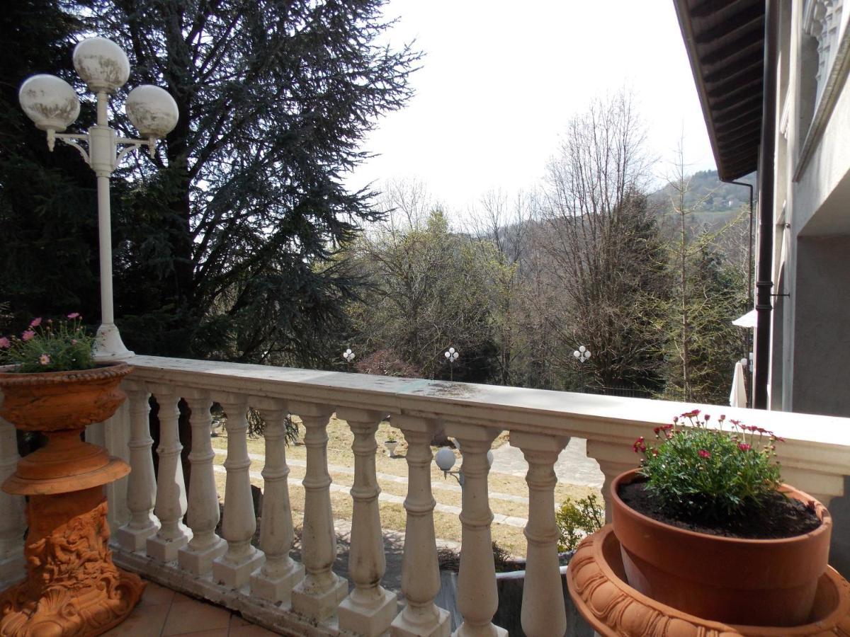 Antica Dimora Del Portico Bed & Breakfast Borgiallo ภายนอก รูปภาพ