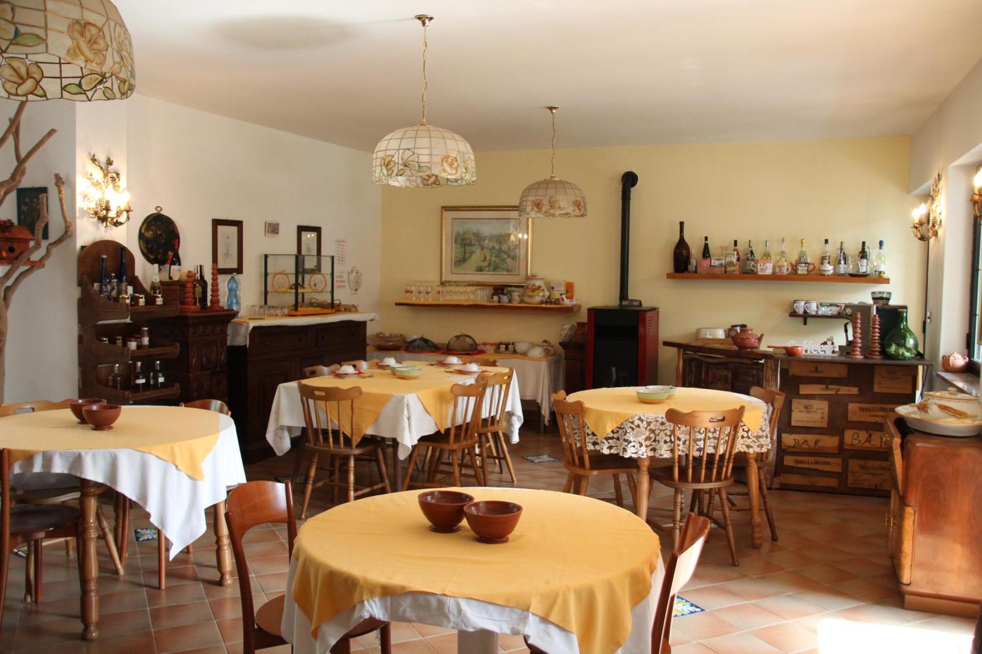 Antica Dimora Del Portico Bed & Breakfast Borgiallo ภายนอก รูปภาพ